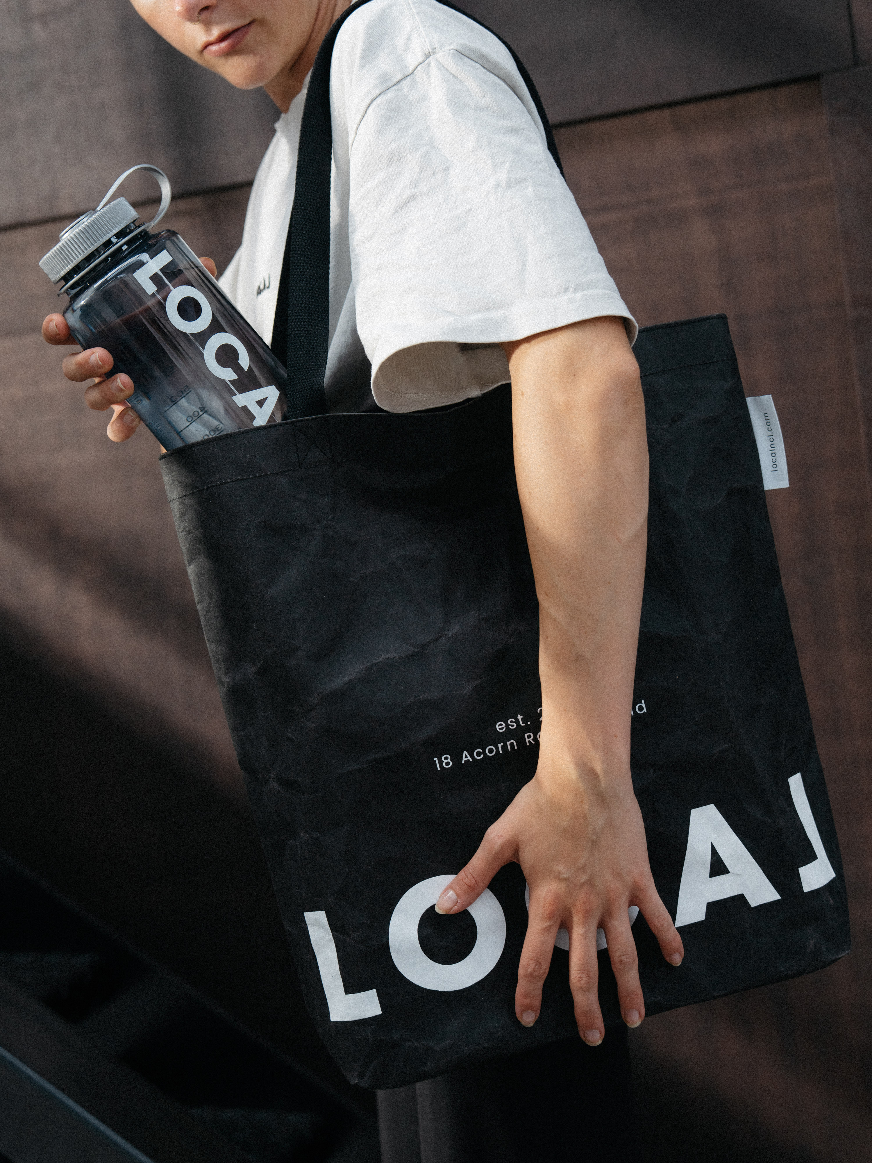 BOTTLES TOTE LIFESTYLE 7 R57932